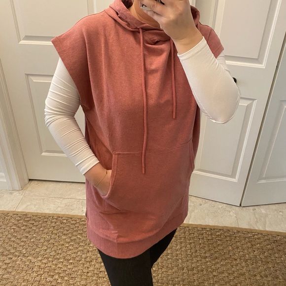 Reitmans Pink Sleeveless Hoodie Sweater - Picture 10 of 10